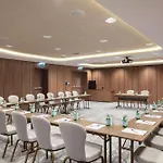 Doubletree By Hilton Center 4*