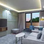 Doubletree By Hilton Center