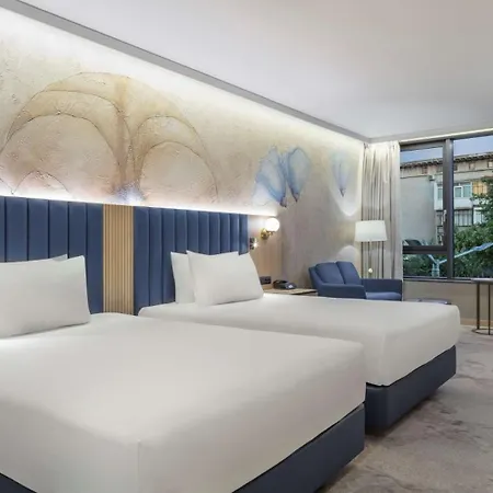 Doubletree By Hilton Center Ξενοδοχείο