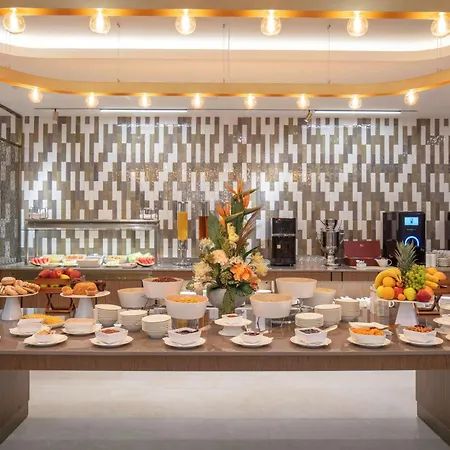 Ξενοδοχείο Doubletree By Hilton Center