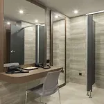 Хотел Doubletree By Hilton Center