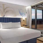 Doubletree By Hilton Center Plovdiv