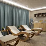 Хотел Doubletree By Hilton Center 4*