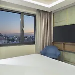 Хотел Doubletree By Hilton Center Пловдив