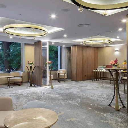 Doubletree By Hilton Center 4* 普罗夫迪夫