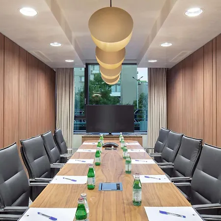 ホテル Doubletree By Hilton Center