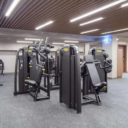 Doubletree By Hilton Center Hotel 4*