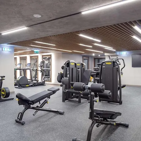 Doubletree By Hilton Center 4*