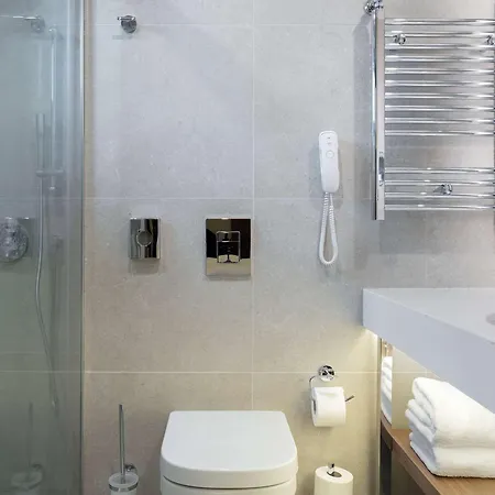 Hotel Doubletree By Hilton Center 4*