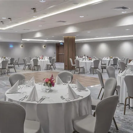 Doubletree By Hilton Center Ξενοδοχείο