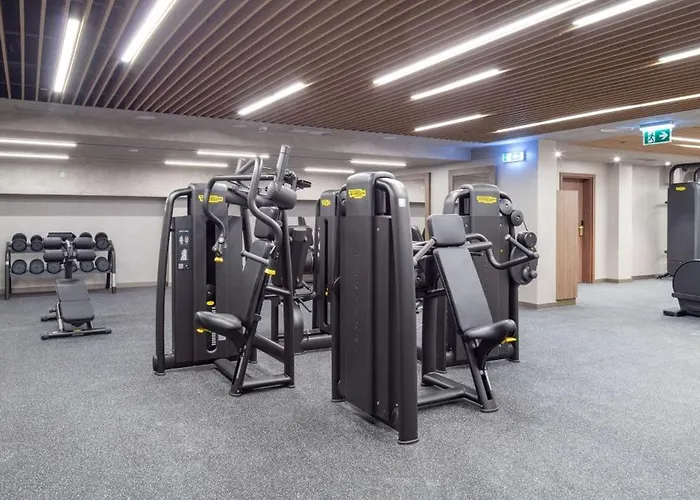 Doubletree By Hilton Center Hotel 4*